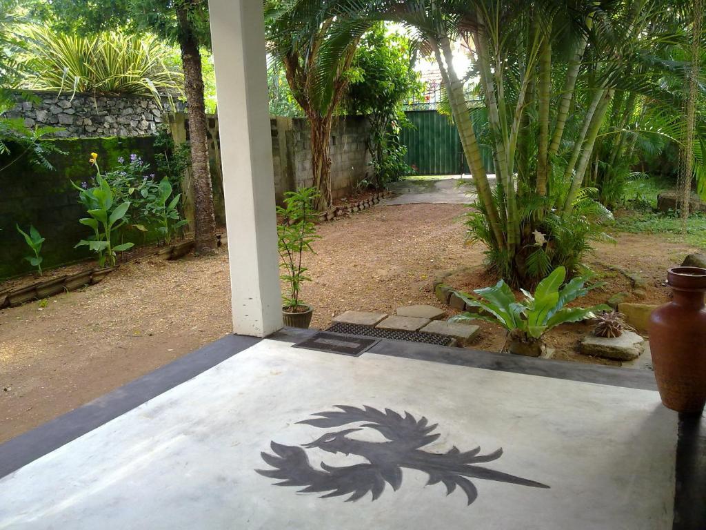 Sea Front Hikkaduwa Hotel Luaran gambar