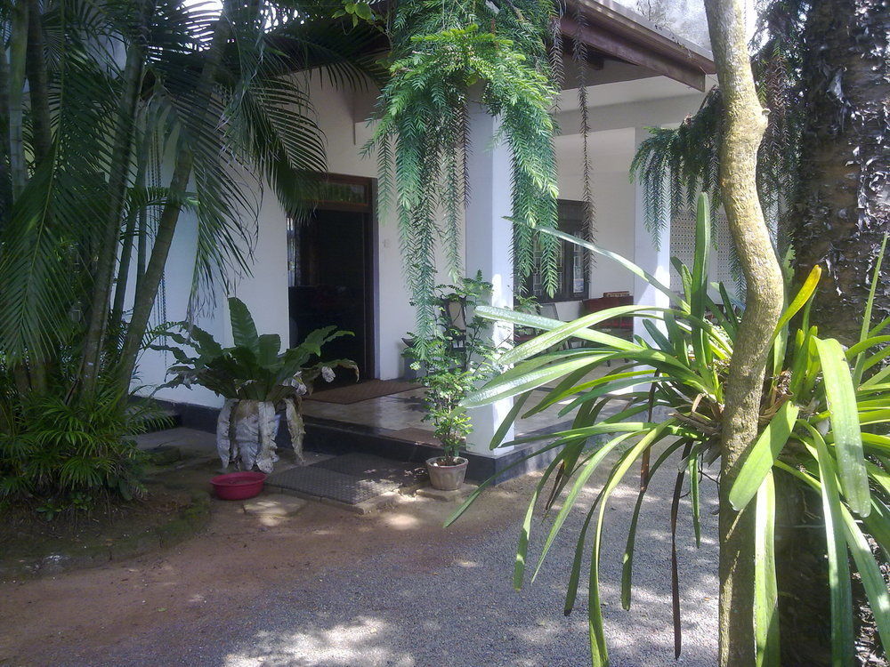 Sea Front Hikkaduwa Hotel Luaran gambar