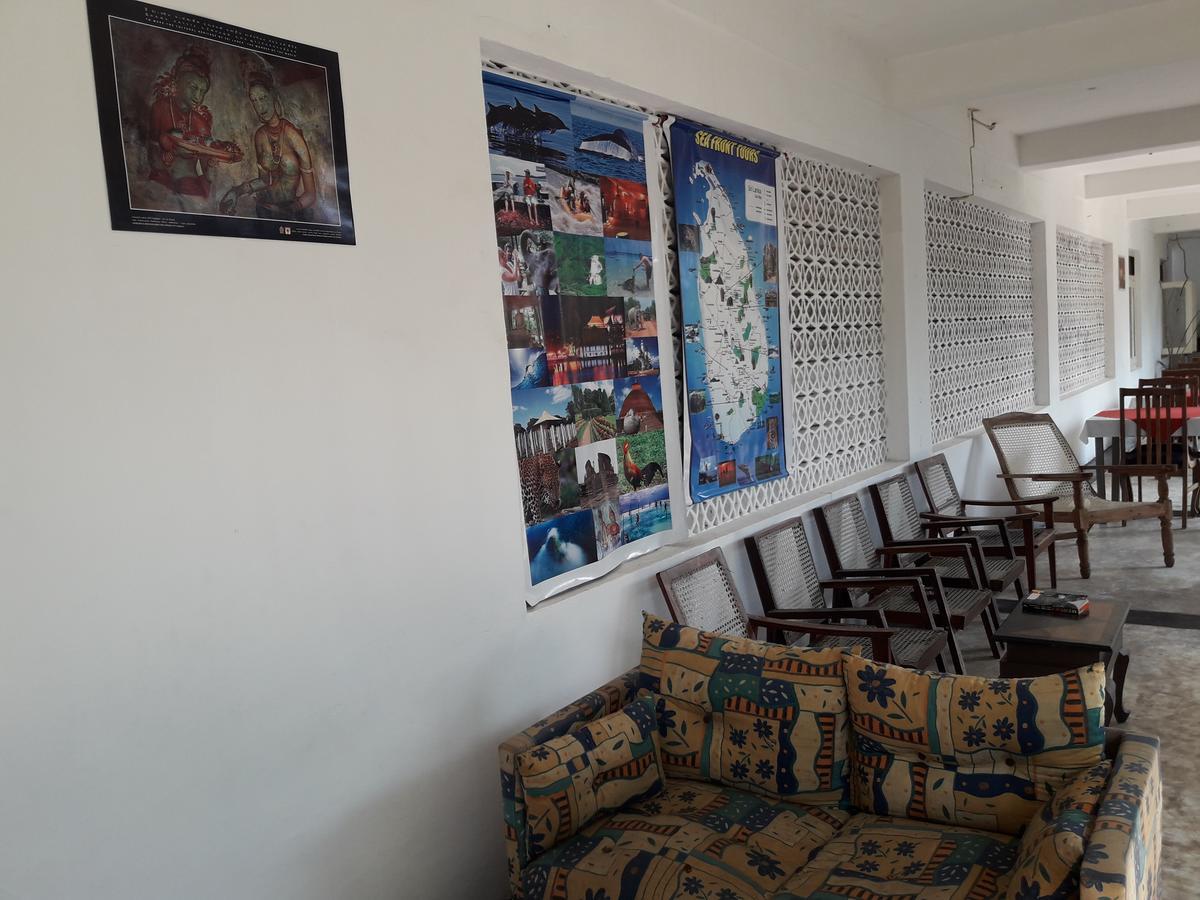 Sea Front Hikkaduwa Hotel Luaran gambar