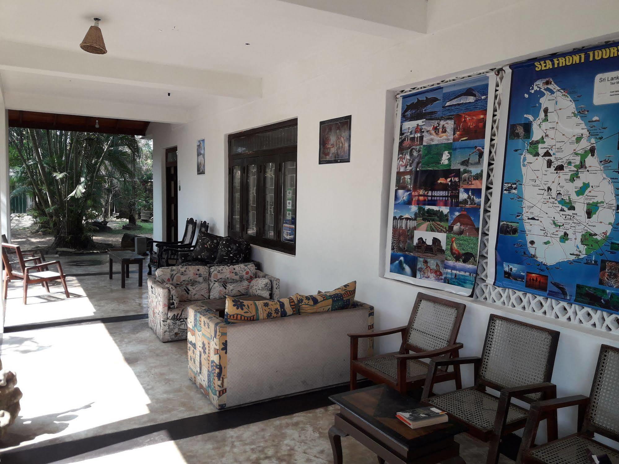 Sea Front Hikkaduwa Hotel Luaran gambar