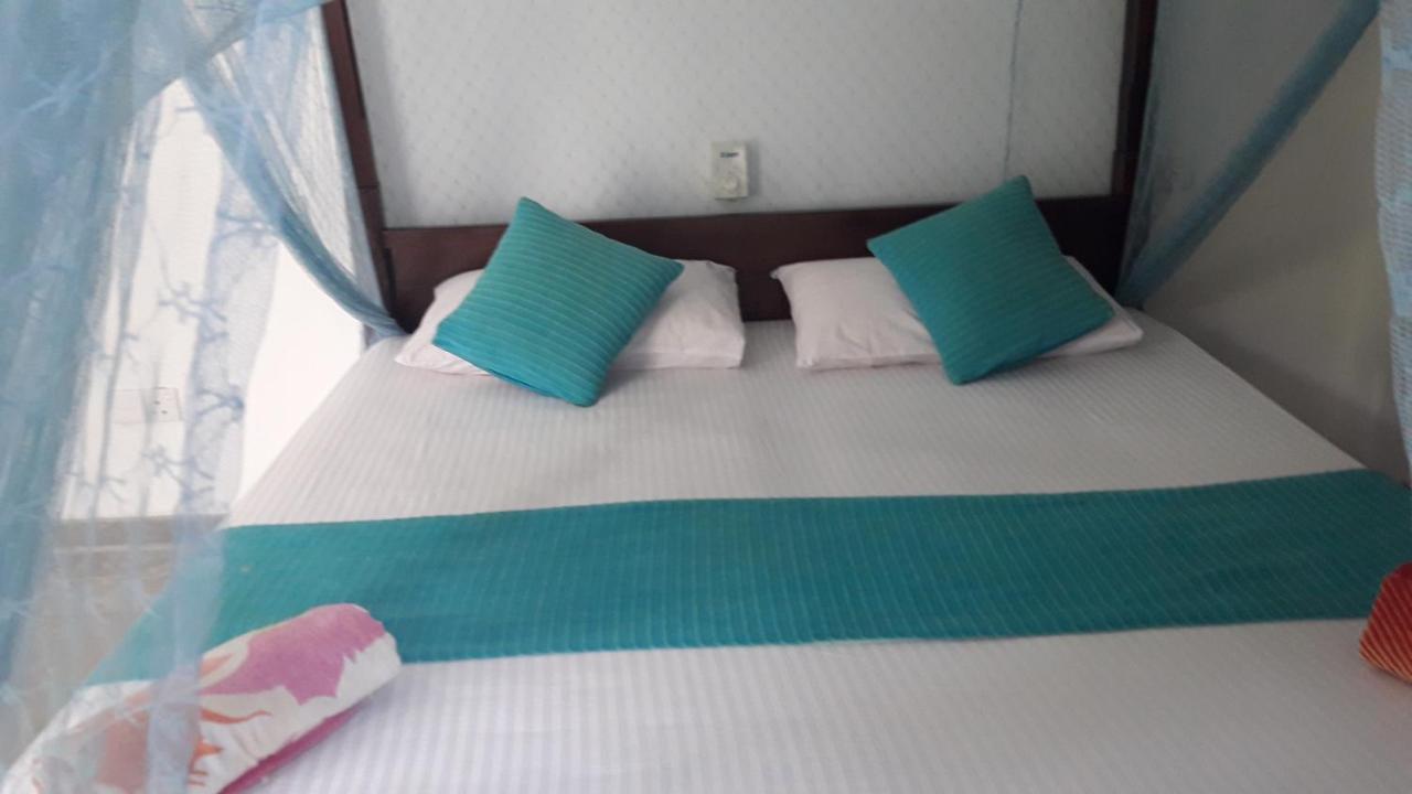 Sea Front Hikkaduwa Hotel Luaran gambar